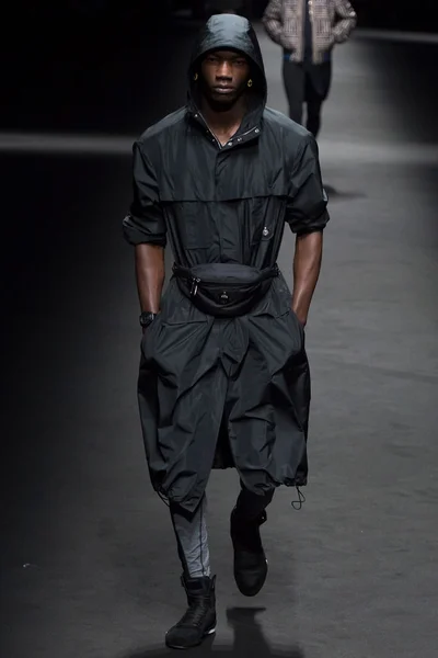 Look 31